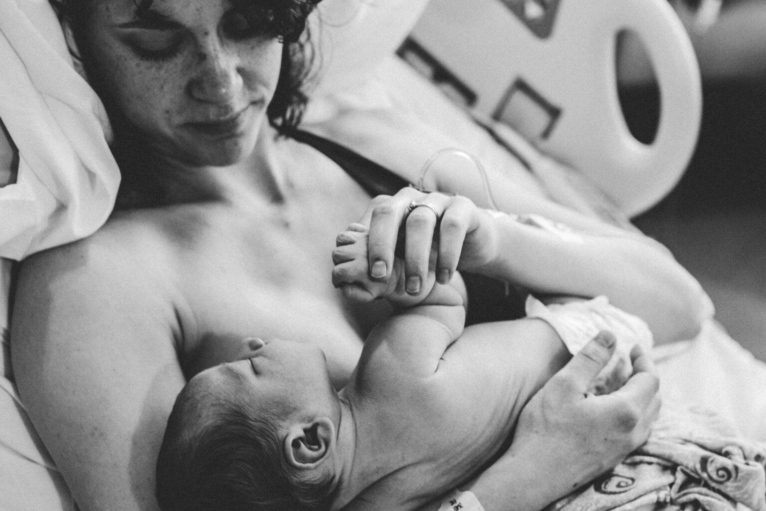 Feeling Numb Post-Baby? You’re Absolutely Not Alone