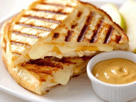 Lunch Ideas for Kids: Creamy Chicken Panini Pockets